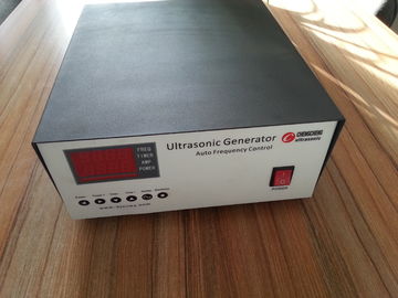 Generador de poder ultrasónico de la frecuencia multi/generador de frecuencia ultrasónica para la máquina de la limpieza ultrasónica