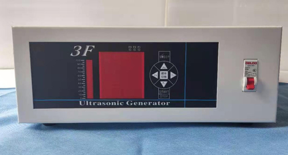 600w control numérico del generador de la limpieza ultrasónica de tres frecuencias