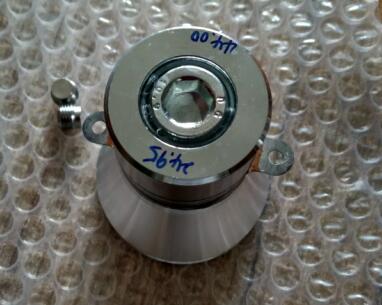 transductor ultrasónico de dos frecuencias de 60w 25k/de 45K P8 con el agujero del tornillo