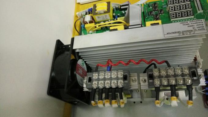 generador 28KHz de la limpieza ultrasónica del poder más elevado 2000W -40 kilociclos para el limpiador